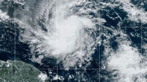 Beryl becomes 'extremely dangerous' Category 4 hurricane .